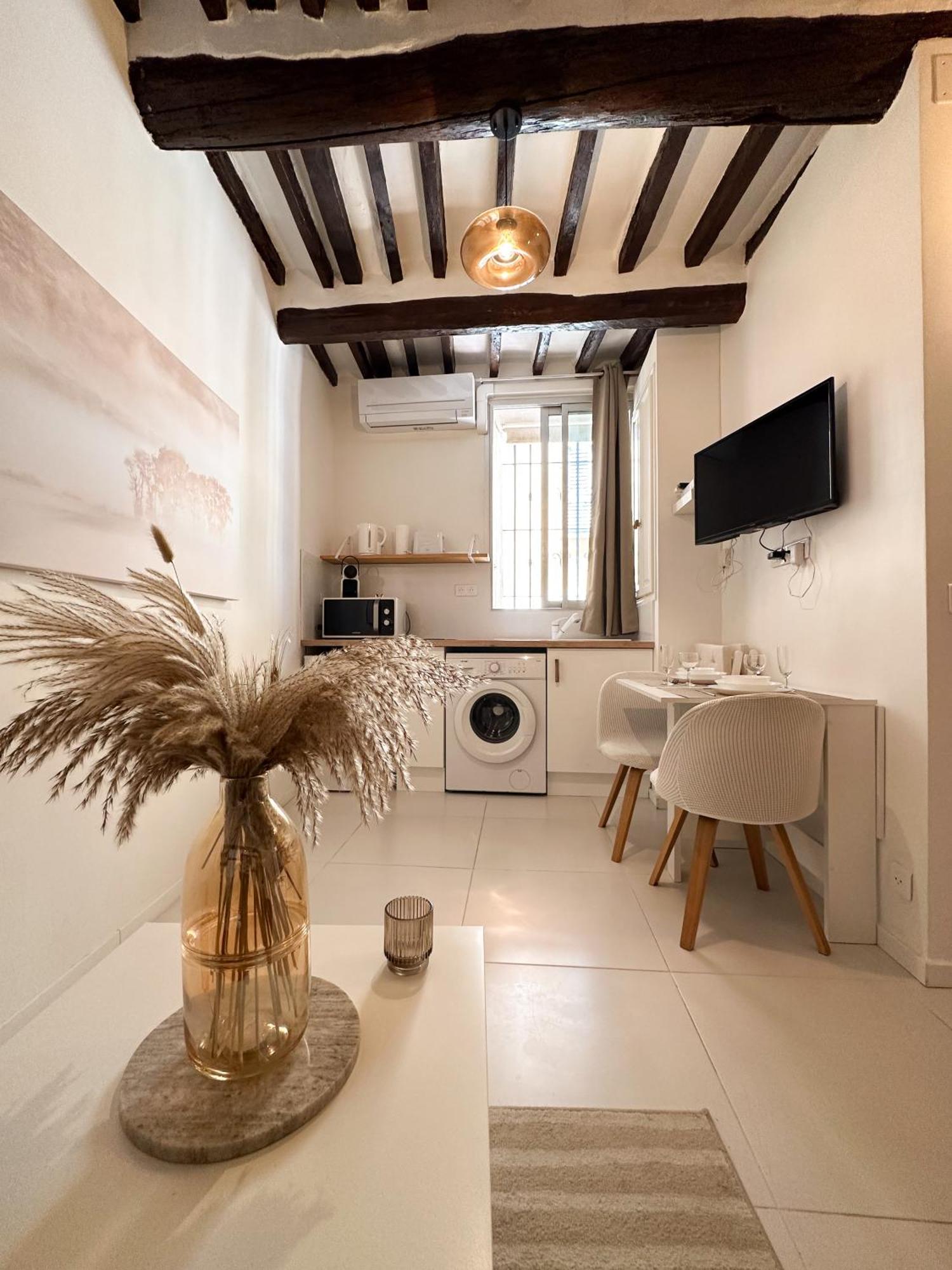 Apartament Le Balneo Jacuzzi Vieil Antibes Safranier Zewnętrze zdjęcie